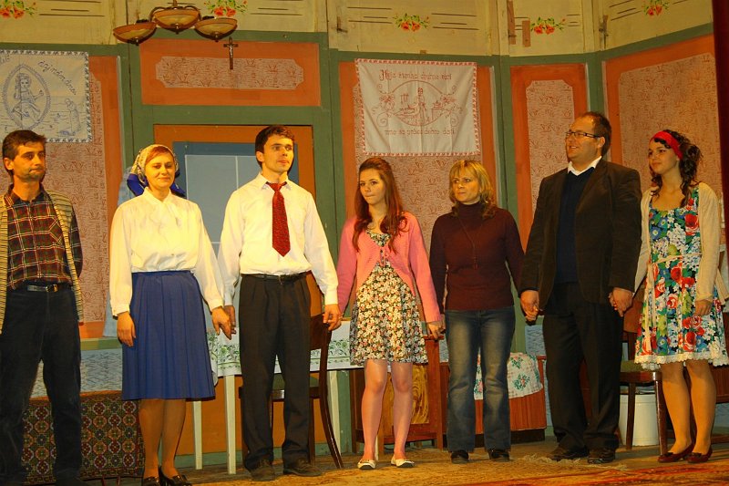 Trampoty z laskou (175).JPG